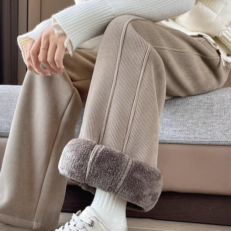 Plus-Size Chenille Velvet Pear-Shaped Wide-Leg Winter Pants – Thick Warm Straight-Leg Cotton with Imitation Lamb Wool
