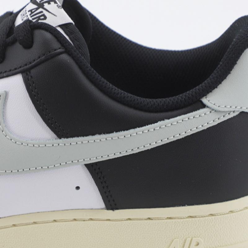 Nike Air Force 1 07