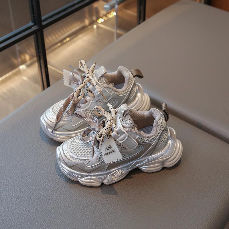 Boys Shoes 2025 New Autumn Breathable Children's Running Sneakers Girls Popular Dad Shoes Older Children's Mesh Shoes