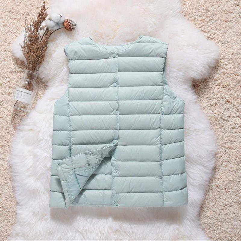Womens Short Lightweight Down Vest 2026 Fall Winter Thin Warm Puffer Without Sleeves Slim Fit Urban Style