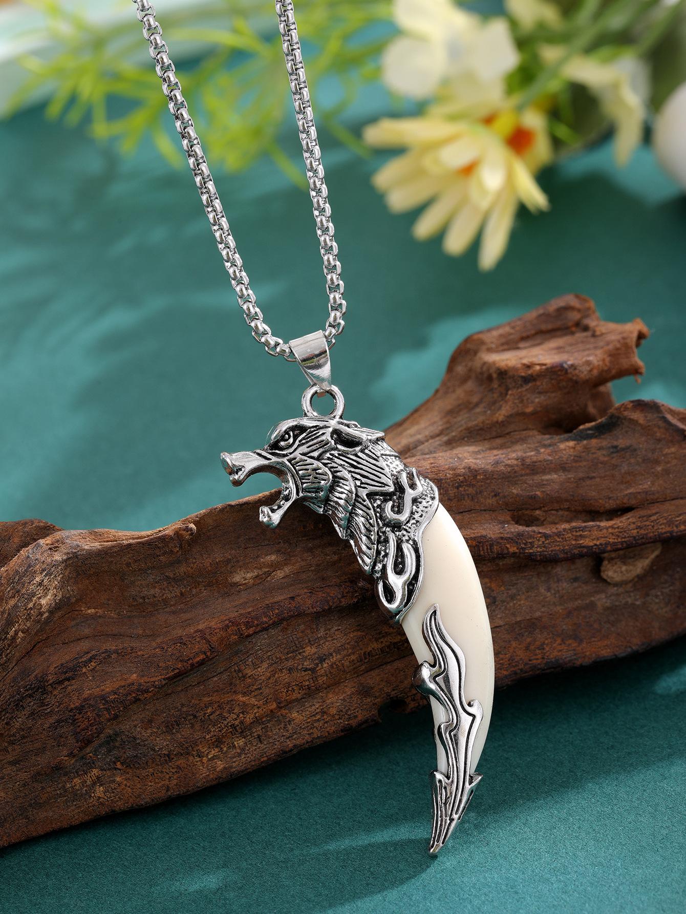 

Новое персонализированное ожерелье с подвеской в виде волчьего зуба, модные ретро-аксессуары в стиле европейский и американский хип-хоп для уличного свитера