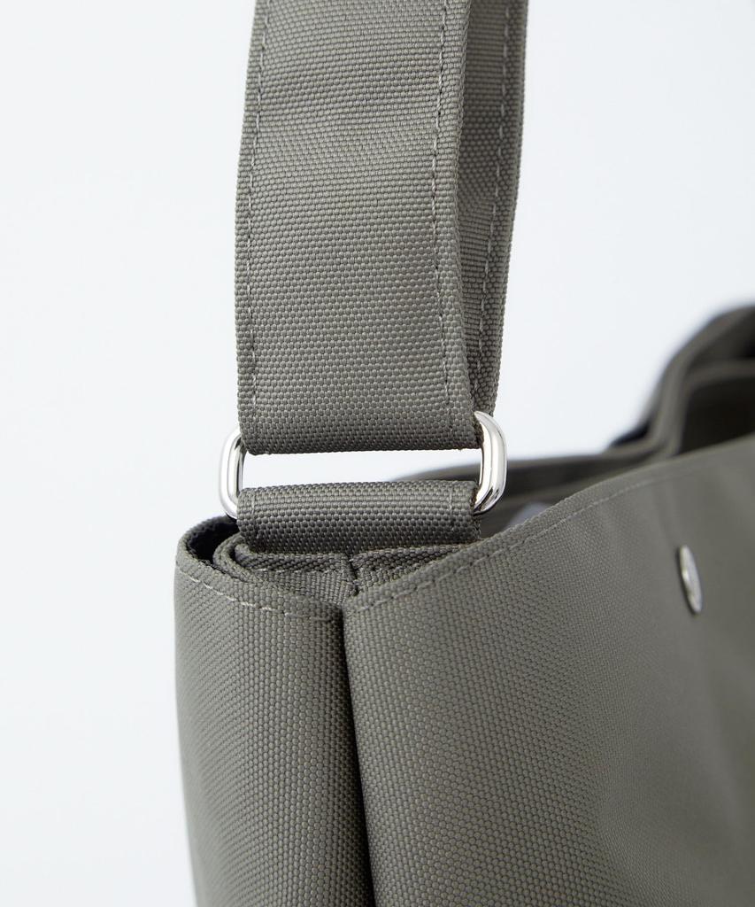 Sac bandoulière A4 TOGO ATS0661Z Olive [Anello] hydrofuge/multi-rangements