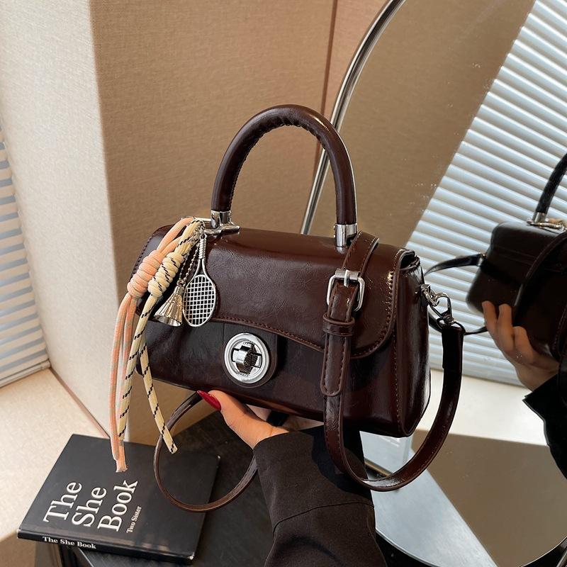 Premium Retro Small Bag Women's New Spring and Summer Versatile Messenger Bag Portable Small Square Bag