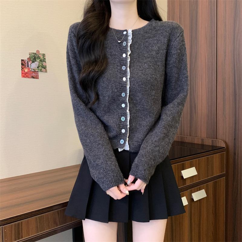 

Autumn and winter retro lace splicing design sense sweater cardigan women s inner bottoming shirt soft waxy temperament knitted coat women one size fits all