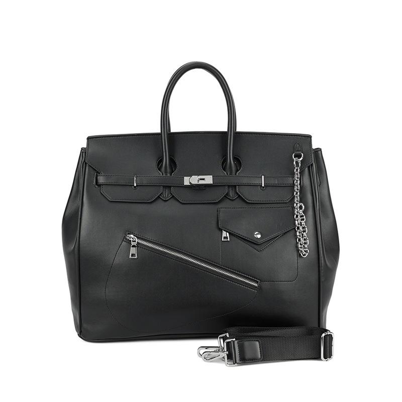 

Star same large-capacity women s 2025 new retro-style motorcycle bag leather chain hand-held geometric bag 47x21x35cm