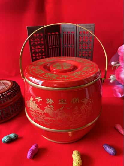 Solid Wood Wedding Dowry Toilet Set: Small & Large Subson Buckets, Three-Piece Joy Collection