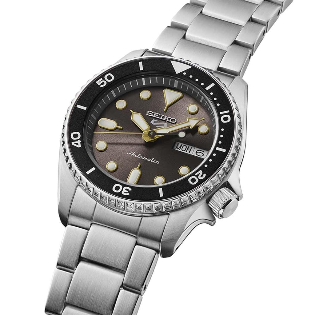 Seiko SRPL79K1 5 Sports SKX Automatikuhr aus Edelstahl für 38mm Gehäuse Herren, Größe, Schwarz/Silber