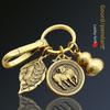 Exquisites chinesisches Messing Schlüsselanhänger Ornament Personalisiertes Vintage Metall Kürbis Auto Schlüssel Zubehör Ideales kleines Geschenk