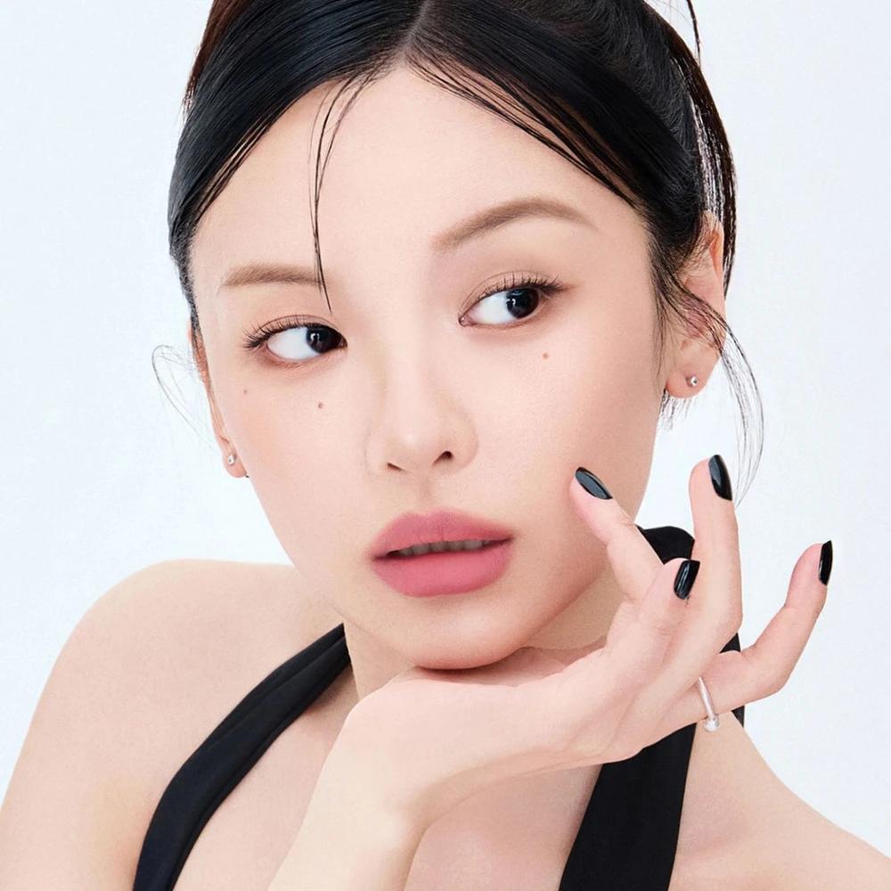 Blur Powder Pact (7 Colors)