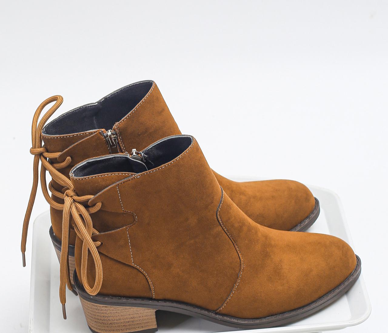 

Мода 2025 Зима Женские ботильоны с острым носком Замшевые на среднем каблуке На шнуровке Тренд Дизайнерские Массивные туфли Готика Челси Ботас Де Мухер 43