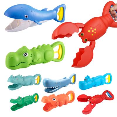 Beach Toys for Kids Sand Claw Toy Grabber for Beach Outdoor Fun Toddler Pool Sandbox Toys Bathtub Snow Toys