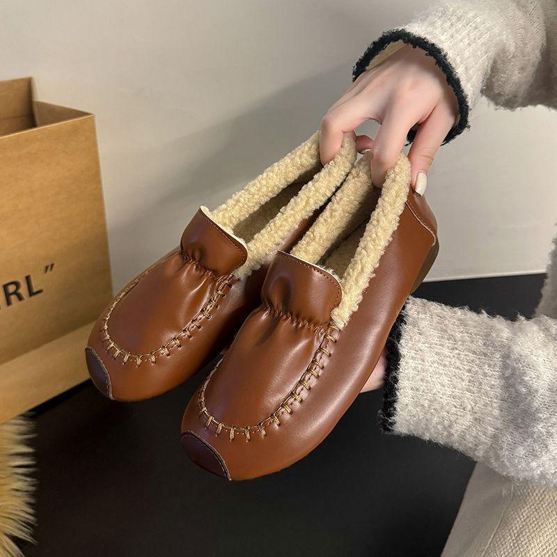 

Leather waterproof fluffy shoes for women s spring, autumn and winter 2025 new flat-bottomed pregnant women, beanie shoes, velvet warm mother shoes 35
