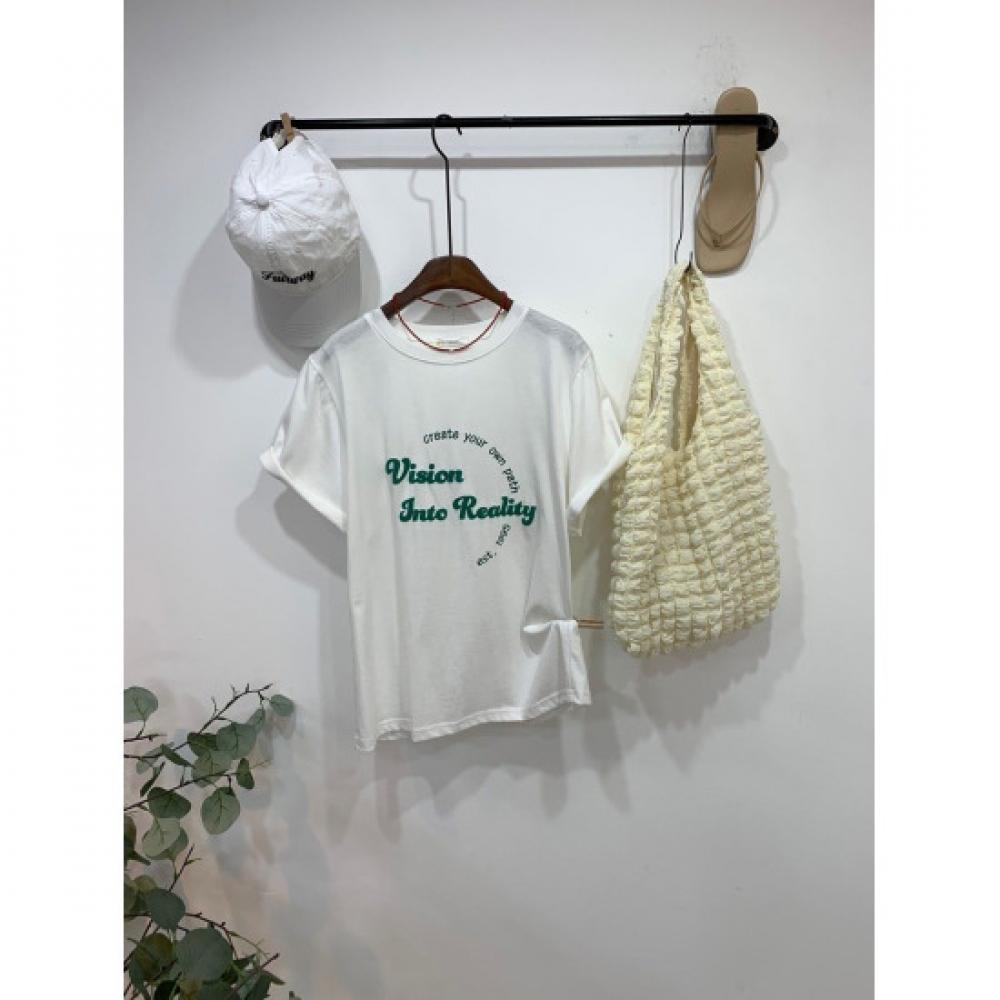 C S In The Room viSion Foam leTTerIng T ShirT 4Color