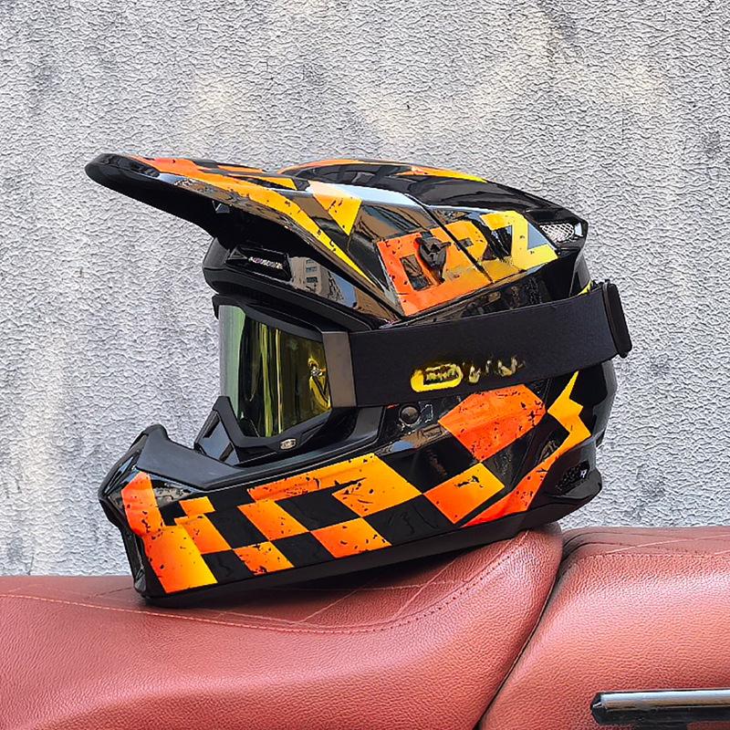 Off-Road Helmets Kids Teens Electric Bike Helmets Men and Women Rally Helmets Mountain Bike Riding Downhill