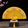 Faltfächer mit Quasten, doppelseitig, Blumenmuster, hohle Holzrippen, Laufstege, Tanz-Wing-Chun-Requisiten, Damen, Sommer-Handfächer, Partyzubehör