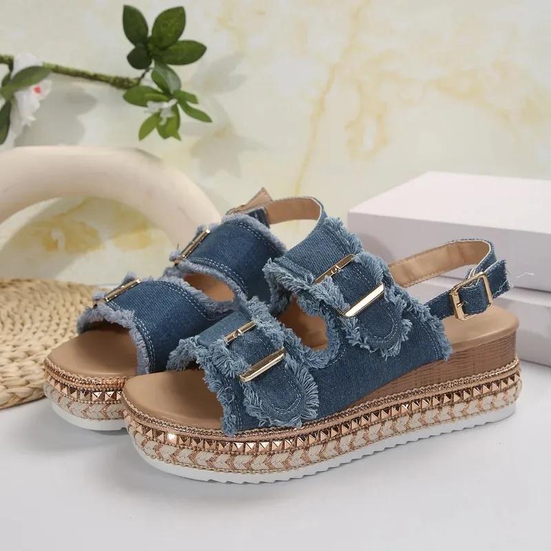 Pantoufles en jean mode Chaussures femme Antidérapantes Confortables Pantoufles d'été Claquettes Chaussures décontractées d'extérieur Plage Sandales pour femme Talons hauts
