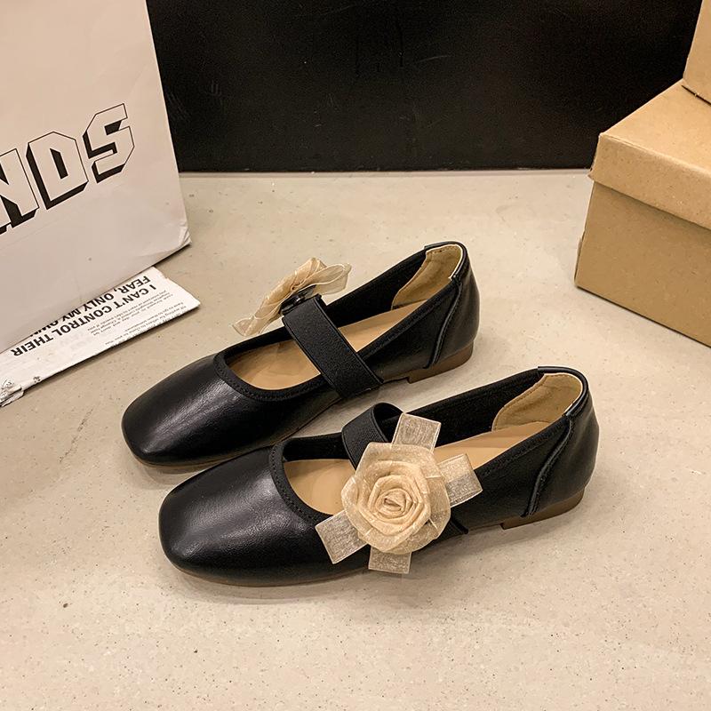 

Retro brown small single shoes women s new spring and summer square head Mary Jane women s shoes versatile small leather shoes 35 чёрный