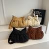 Ielgy Casual Commuter Large-Capacity Shoulder Bag Trendy Lightweight Cotton Padded Clothes Rhombus Cloud Bag