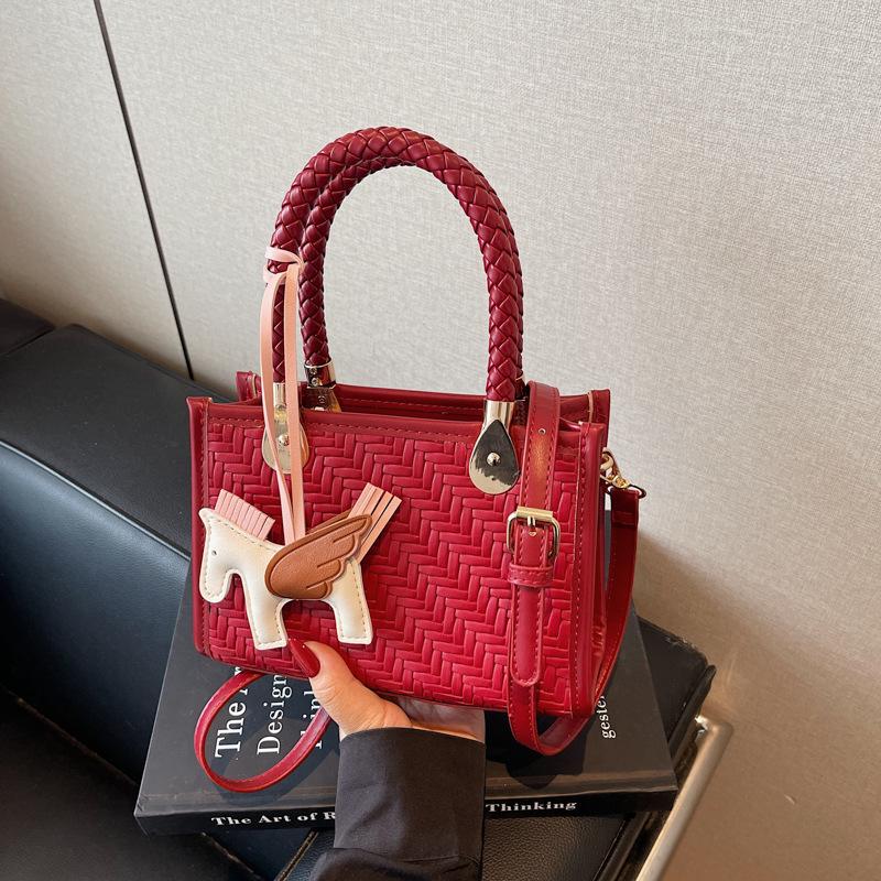 High-end Woven Pattern Small Bag Women's New Trendy Fashion Portable Tote Versatile Commuter Messenger Bag