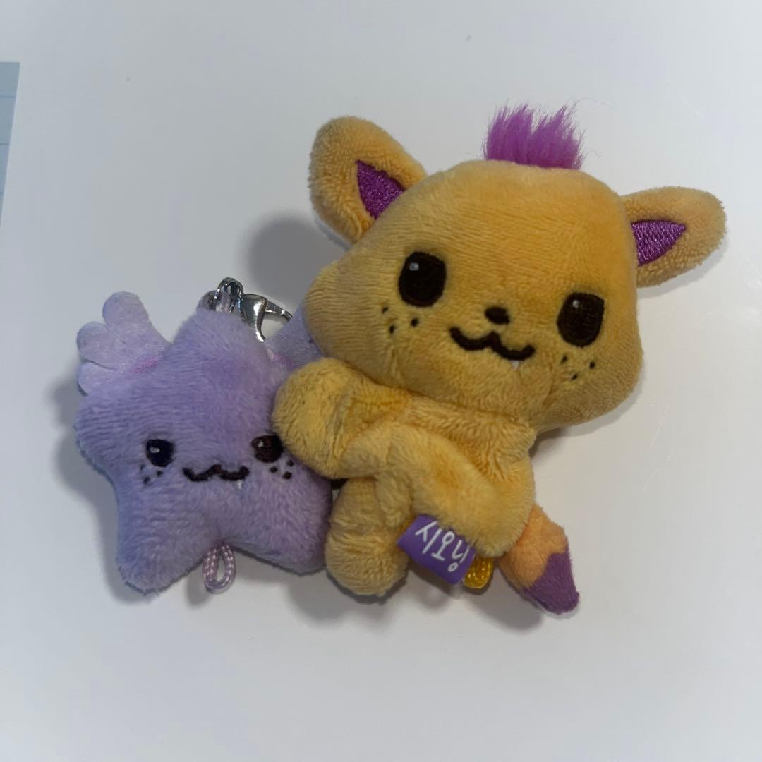 [USED] Shion Penlight Keychain NCT WISH Xion Plush Toy