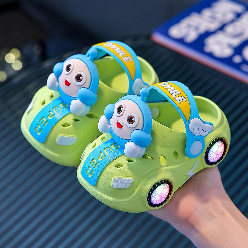 Children's Slippers Summer Girls Baby Car Shiny Light Indoor Soft Sole Non-Slip Sandals Boys Egg Cartoon Clog Shoes