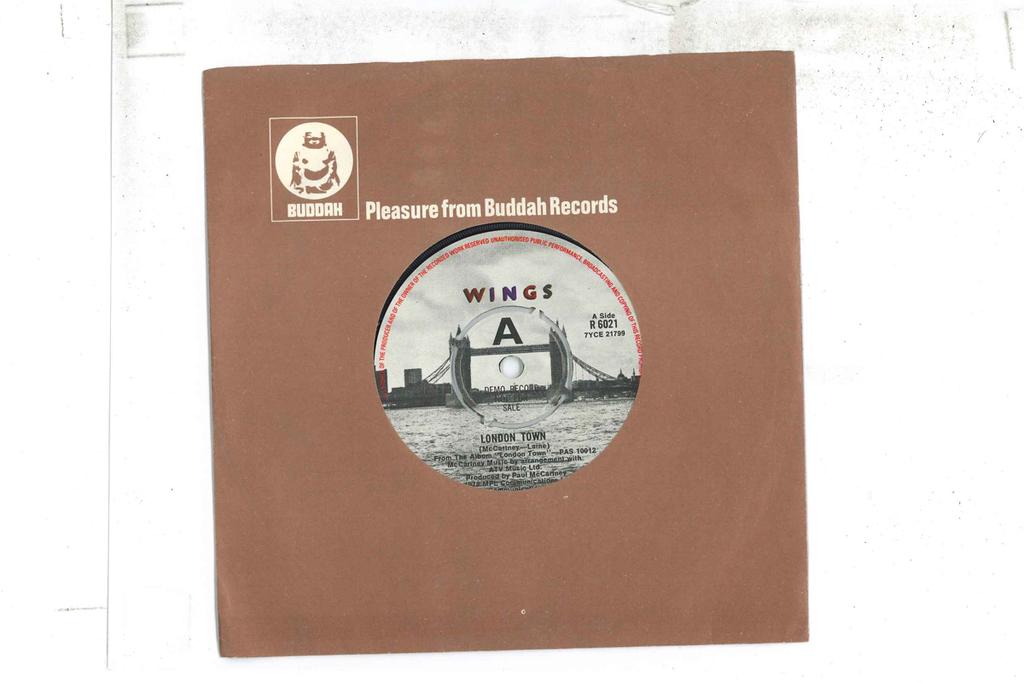 7inch Record WINGS - London Town R6021PROMO MPL 1978 UK Rock Used