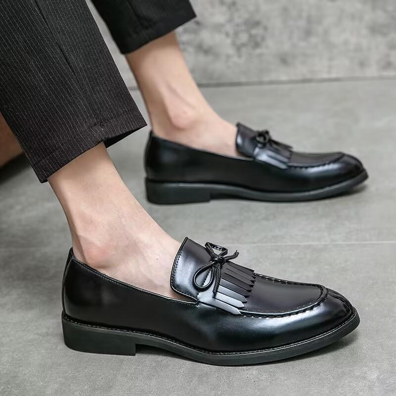 Fashion Men's Casual Leather Shoes Men Classic British Style Tassels Loafers Moccasins Mens Party Wedding Flats