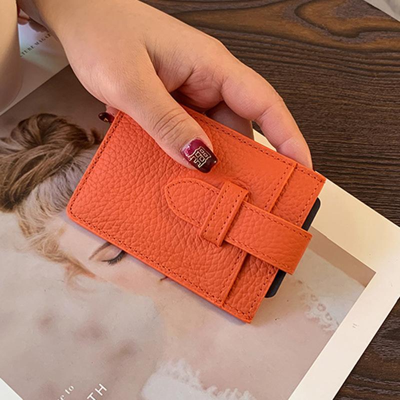 

Новый тонкий держатель для карт из натуральной кожи, оригинальный дизайн, отличные чехлы для карт из воловьей кожи для женщин, органайзер для кредитных карт Hasp Bus ID