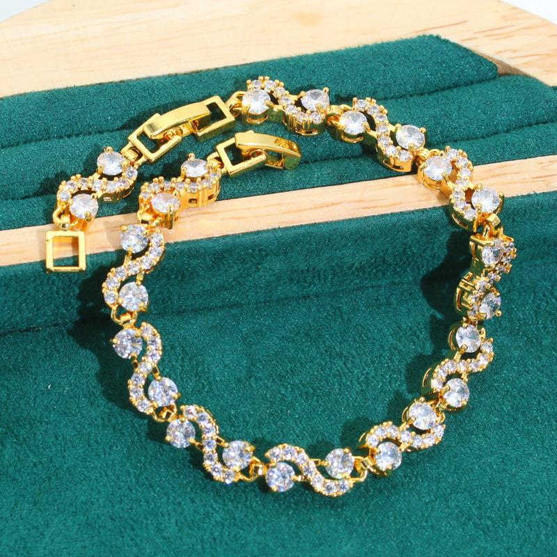 Europe and The United States Hot Zircon Bracelet Necklace Earrings Fashion Full Diamond Jewelry Set