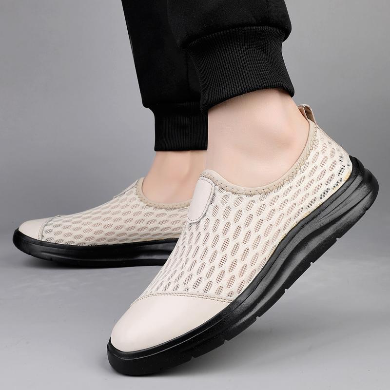 Fashion Male Lightweight Driving Flats Soft Men's Luxe Loafers New Mens Slip on Casual Shoes Hollow Out Men Mesh Cloth Walking Shoes
