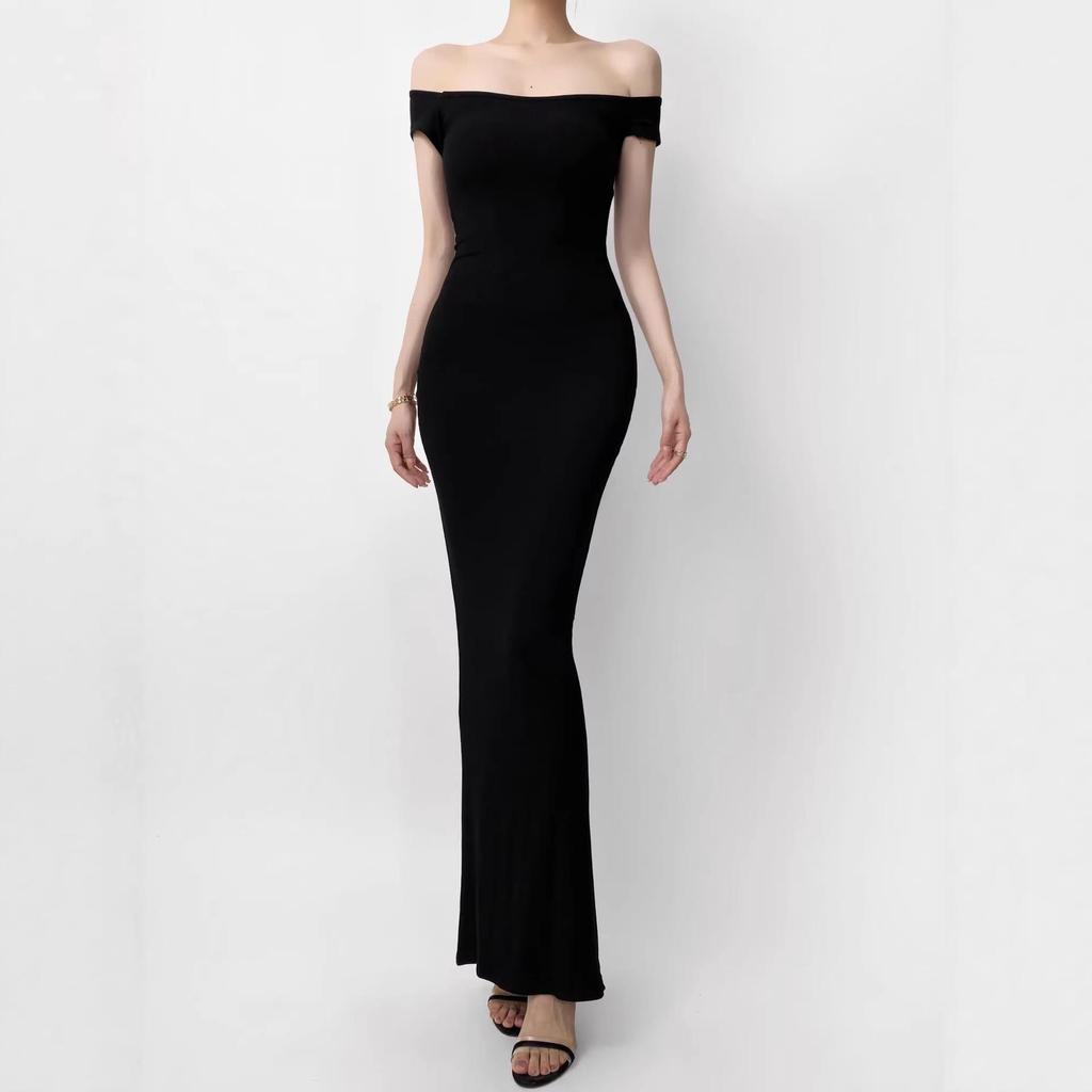 2026 Summer Sexy One-Shoulder Bodycon Dress: Hip-Hugging, Waist-Cinched, Solid Color Long Dress for Women