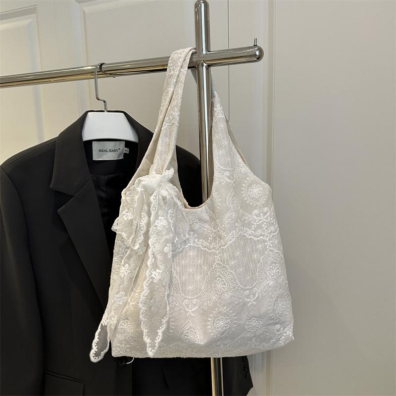 Gentle Korean Version Ins Versatile Casual Tote Bag Female Personality Student Class Lace Summer New Shoulder Bag