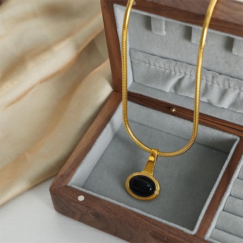 Knorpel Schlangenknochen Kette Glas Anhänger Halskette Titan Stahl 18K Gold Nicht-Fading Maillard Zubehör Vielseitig Schmuck Frauen