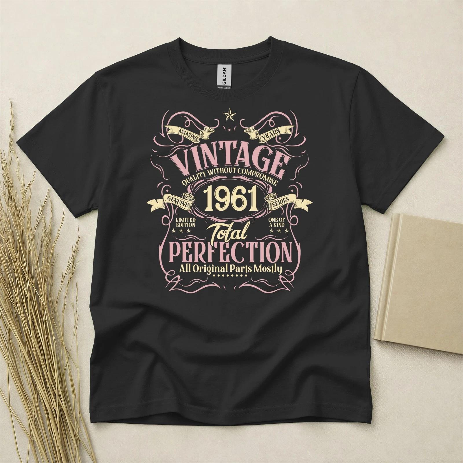 65th Birthday Born In 1961 65 Years Old Gifts Vintage 1961 Limited 140