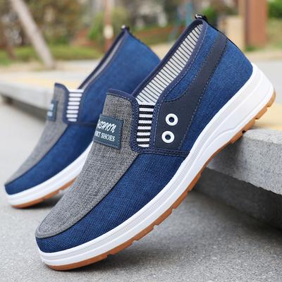 Tênis de Corrida Masculino Moderno Liso Tricotado - Leve, Respirável e Antiderrapante - Tênis Esportivo Perfeito para Aventura ao Ar Livre