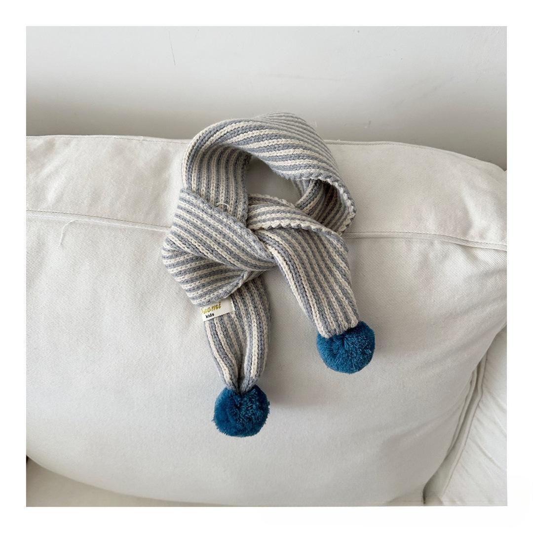 

Korean style children s vertical striped scarf, stylish wool ball warm scarf for boys and girls daily wear small scarf серый