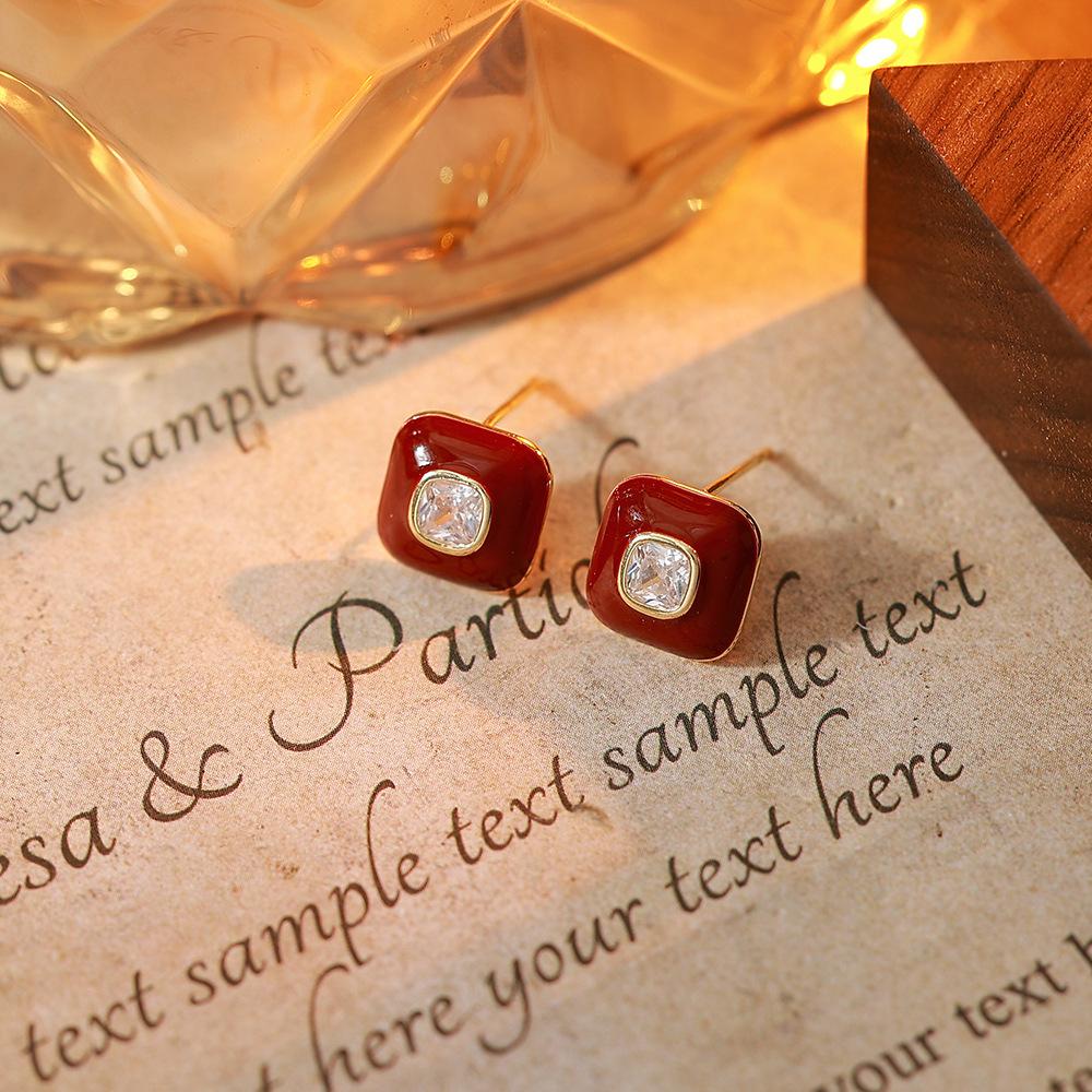 

Red-toned fruit bow earrings, minimalist yet chic, versatile statement earrings for women