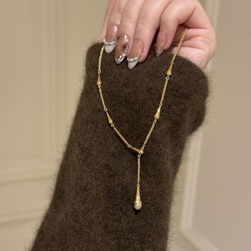 Hourglass Water Droplet Small Waist Necklace, Light Luxury Exquisite Temperament, High-end Feeling Necklace, Collarbone Chain for Women