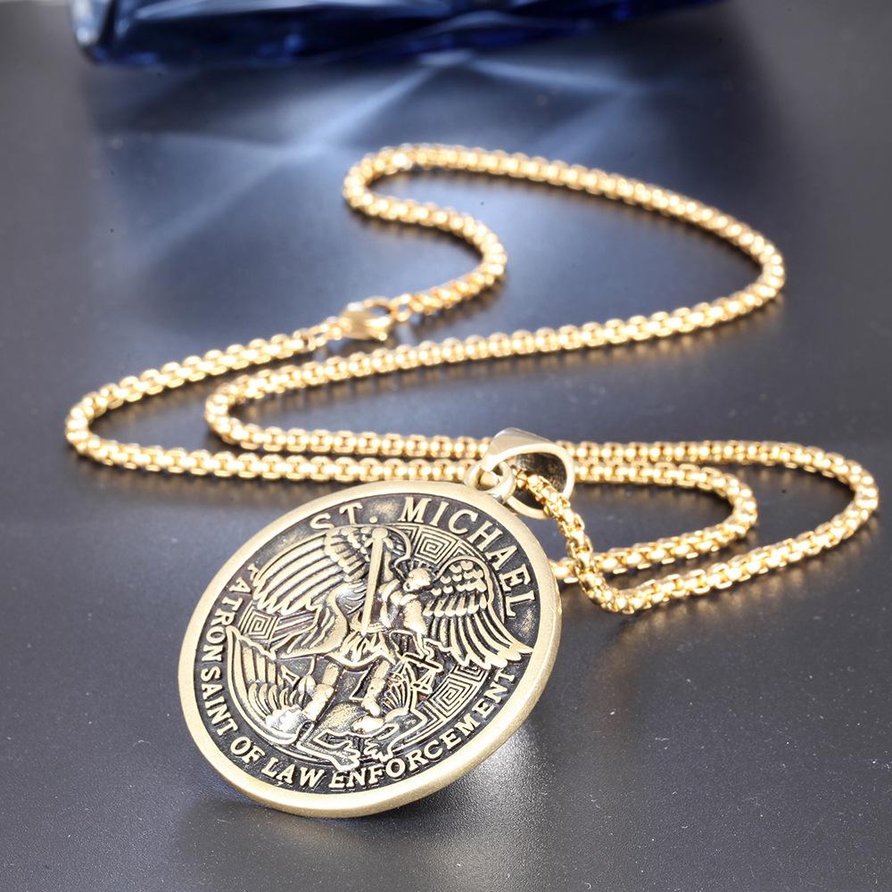 European and American Faith St. Michael the Archangel St. Michael Necklace Environmentally Friendly Retro Jewelry Pendant