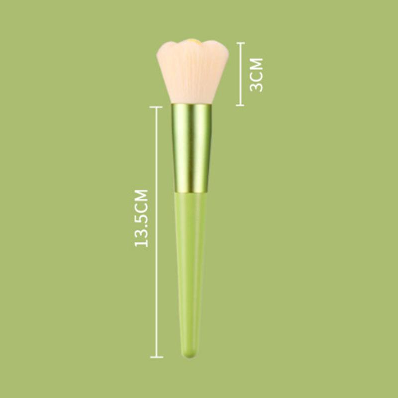 High-Grade Little Daisy 14-Piece Makeup Brush Set: Soft Bristle Powder and Fan-Shaped Highlighter Brushes for Beauty Application.