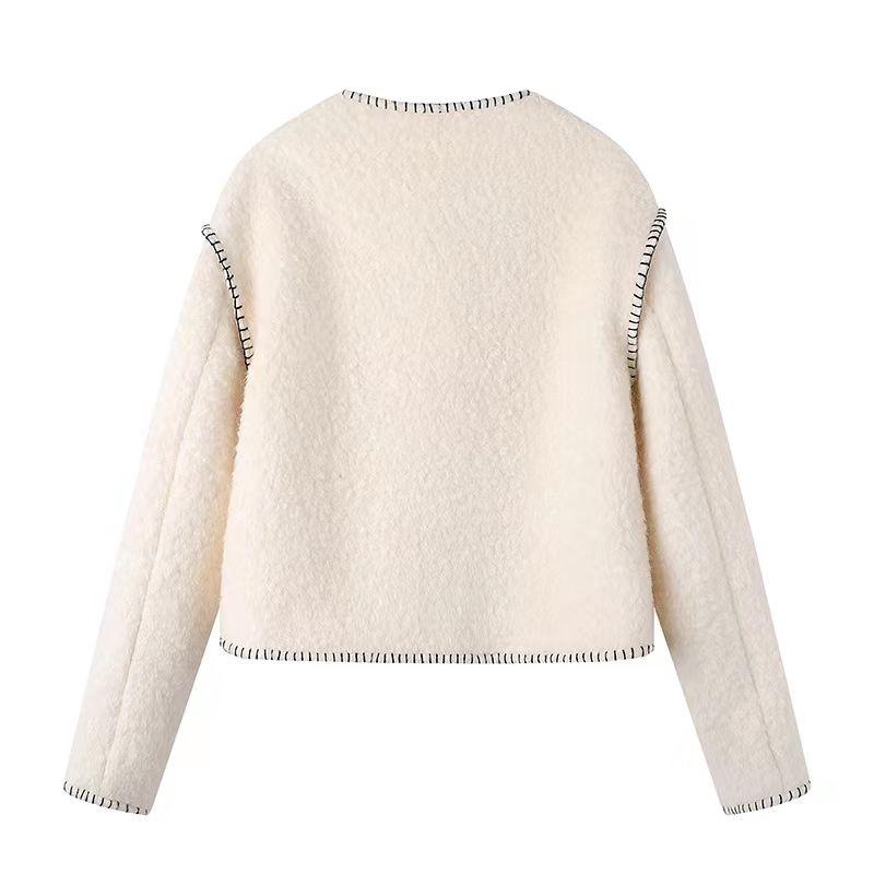 Rui Jian Ai Wei Women's Autumn Collection: Beige Gentle Style with Decorative Trim