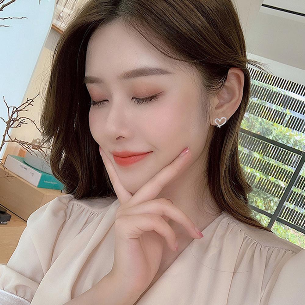 Huitan Fancy Small Heart Stud Earrings with Crystal CZ for Women Silver Color Hollow Out Love Earrings Fashion Jewelry Nice Gift