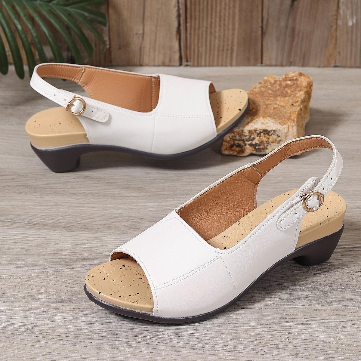 

Жіночі босоніжки великого розміру Весна та літо Нові пляжні товсті каблуки Одне слово Пряжка з високим каблуком Жіночі босоніжки 37