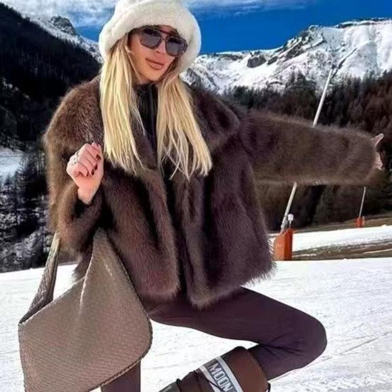 Winter Large Lapel Fur Jacket Women's Imitation Fox Fur Temperament Celebrity Style Faux Fur Jacket