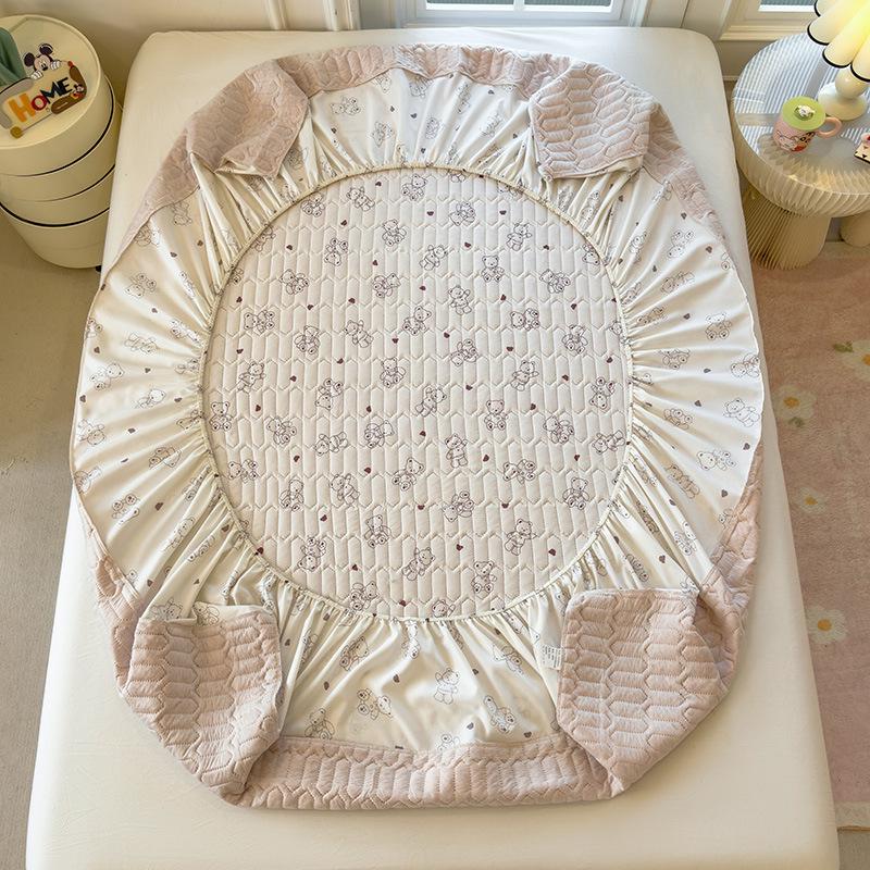 G5Z Quilted Fitted Sheet Set: Anti-Dust Bed Cover & Mattress Protector