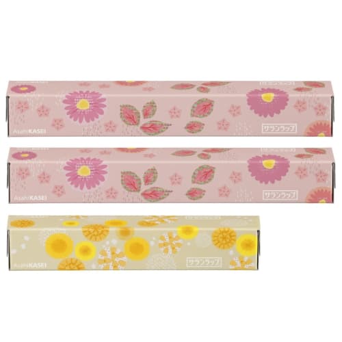 

Saran Wrap [Limited Edition Design] [Set of Different Sizes] 2 x 30cm x 50m Rolls + 1 x 22cm x 50m Roll with Flower Design