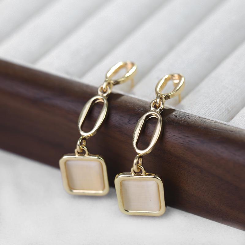 Silver Needle Geometric Cat's Eye Tassel Earrings for Women - Unique Design