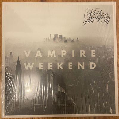 LP Record VAMPIRE WEEKEND  Modern Vampires Of The City XLLP556 XL Recordings 2013 US Rock