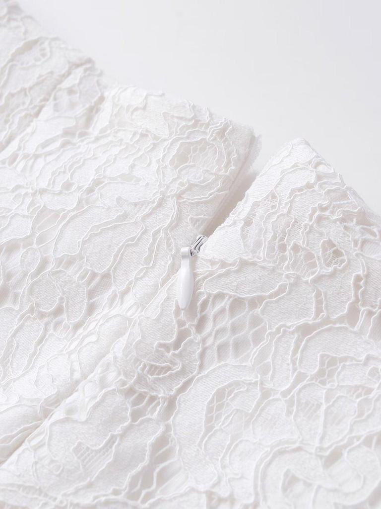 Elegant White Lace Jacquard Skirt - Autumn/Winter Hip-Hugging Style for Women