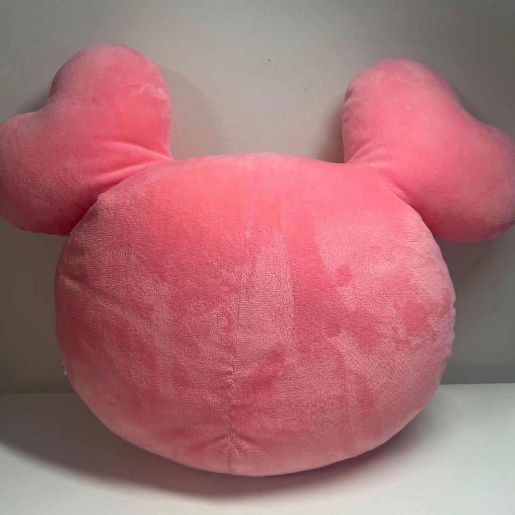 [USED] TWICE Momo Lovely Mobley Plush Cushion